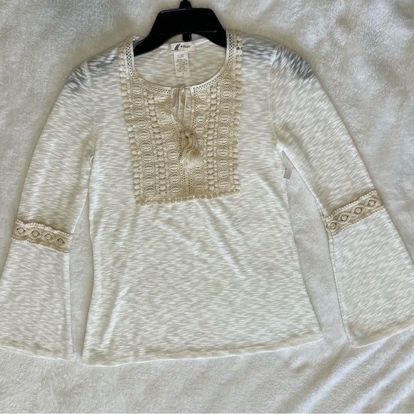 M. Fasis. White Embellished Tie Front Blouse. #053 - Picture 4 of 7